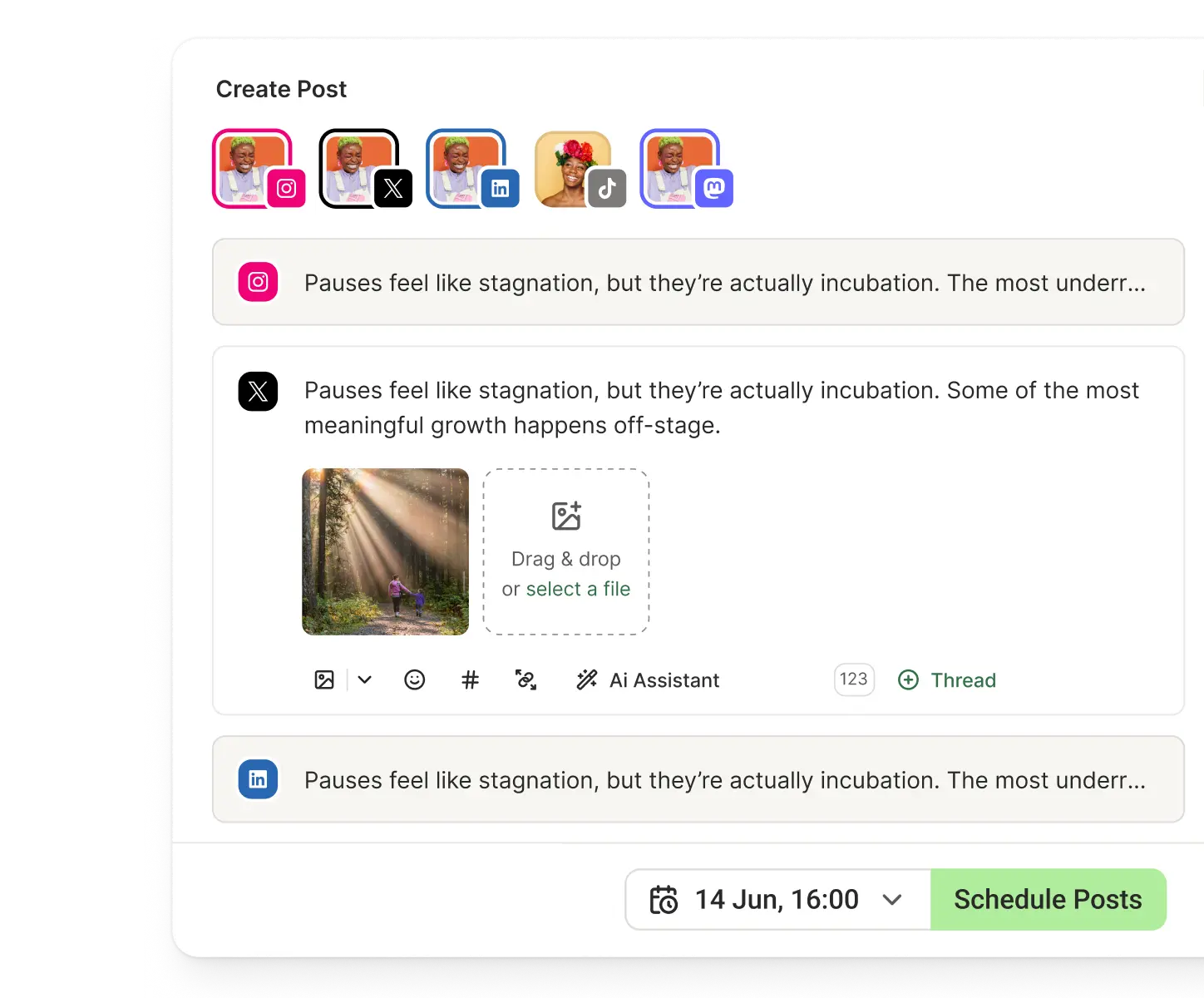 Vista Crea post di Buffer con editor e anteprime per ogni piattaforma social, incluso un AI Assistant e le opzioni per i thread.